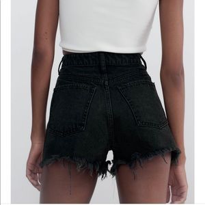 Zara High Waisted shorts